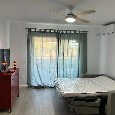 Castillo Malaga Paradaise 3 * Fuengirola