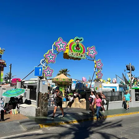 Castillo Malaga Paradaise 3 *