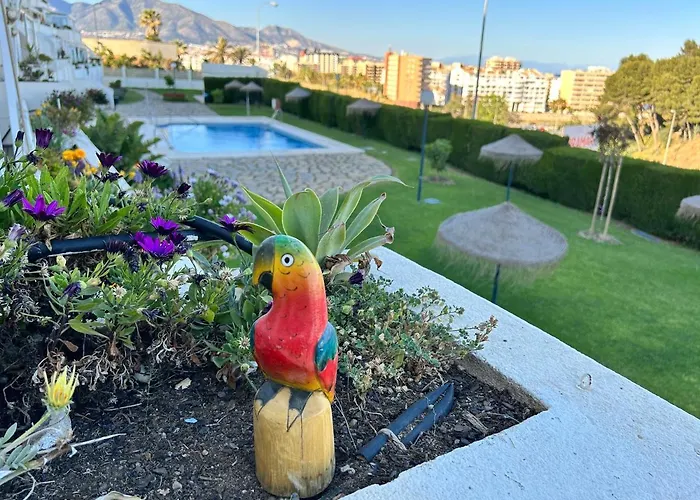 Apartman Castillo Malaga Paradaise 3 *