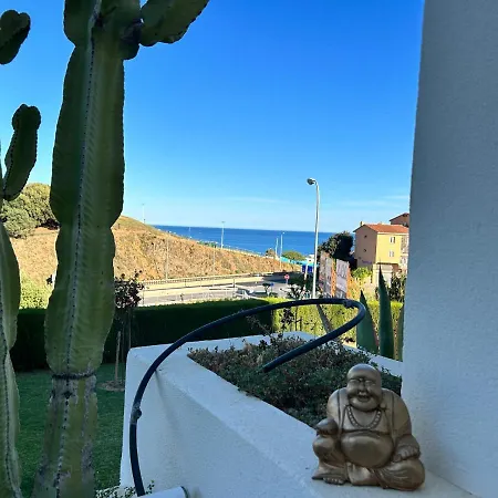 Castillo Malaga Paradaise 3 アパート フエンヒロラ