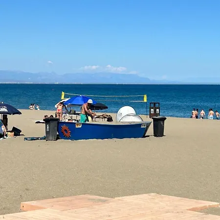 Apartman Castillo Malaga Paradaise 3 *