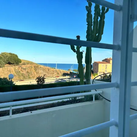 Apartman Castillo Malaga Paradaise 3 *
