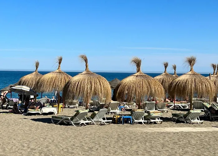 Apartamento Castillo Malaga Paradaise 3 *