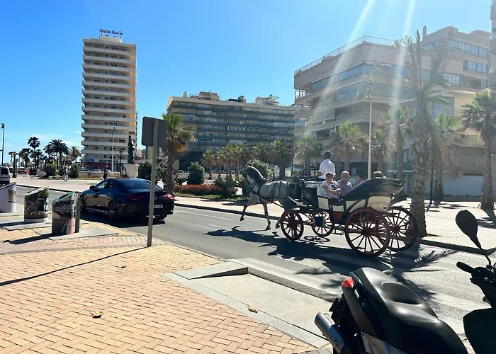 Castillo Malaga Paradaise 3 Apartament