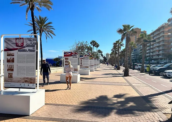 Castillo Malaga Paradaise 3 Apartament