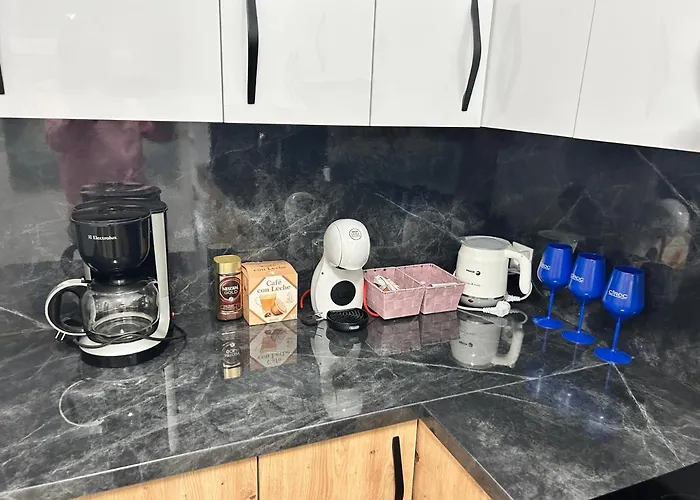 Apartament Castillo Malaga Paradaise 3 *