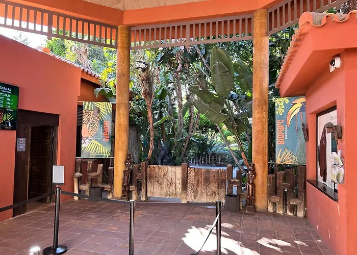 Castillo Malaga Paradaise 3 *