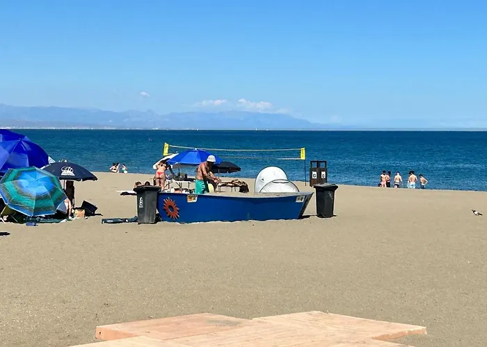 דירה Castillo Malaga Paradaise 3 *